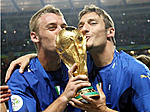 Daniele De Rossi e Checco Totti ♥ con il Coppa