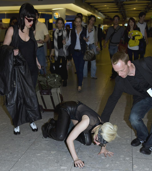 LON812 Britain Lady Gaga