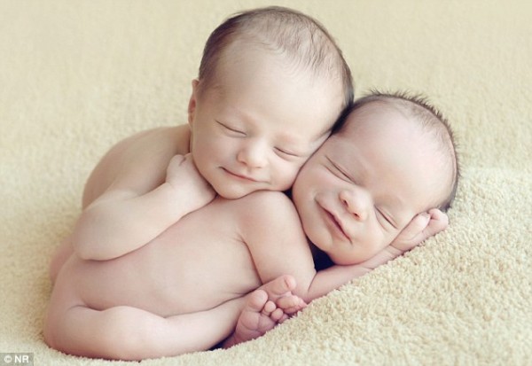 sleeping kids 600x413